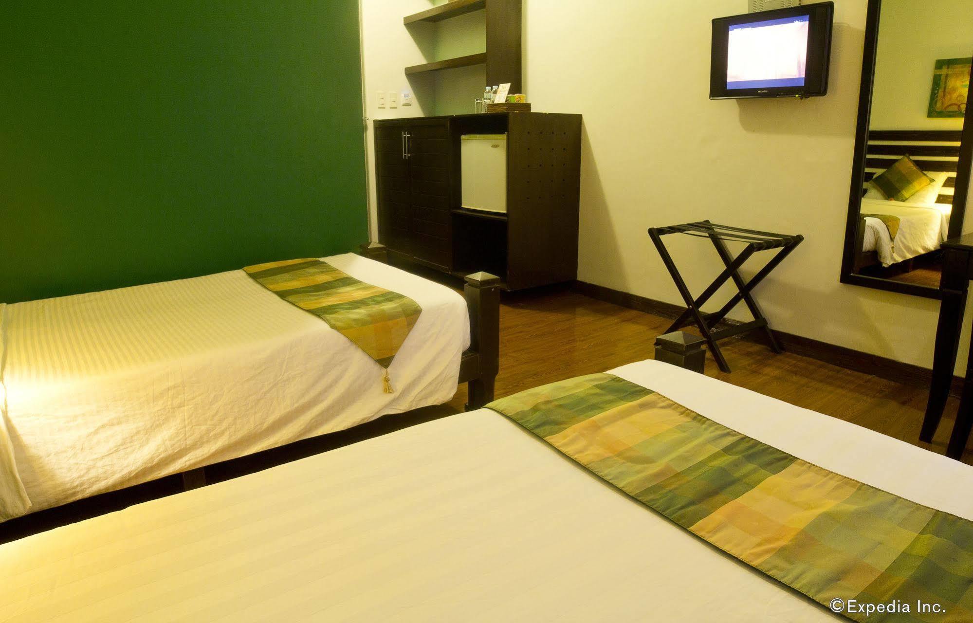Hotel Soffia Yapak Buitenkant foto